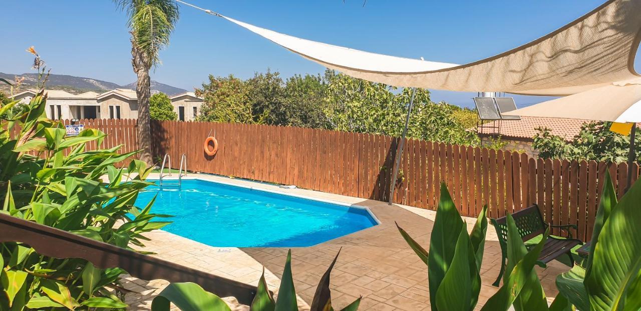 Yiangos House Villa Нео Хорио Екстериор снимка